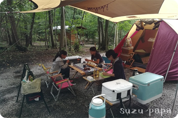 タフドーム3025のキャンプ風景