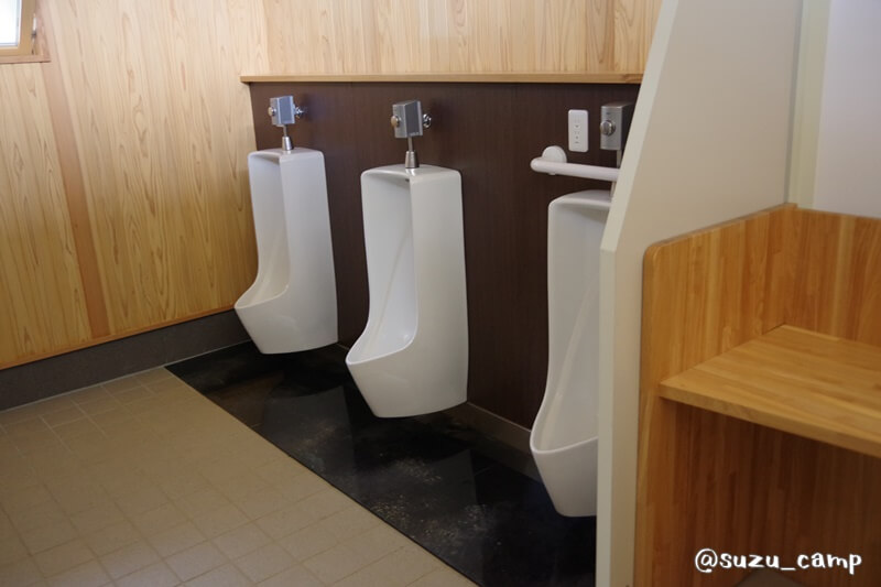 陣馬形山キャンプ場　トイレ