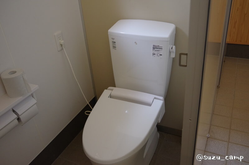 陣馬形山キャンプ場　トイレ